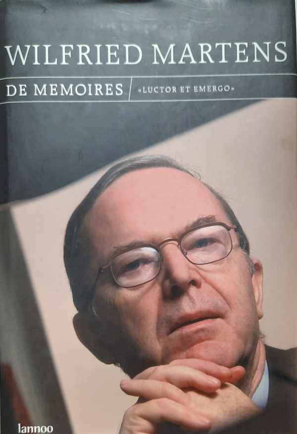 Book cover 202112150006: MARTENS Wilfried | De memoires - Luctor et emergo